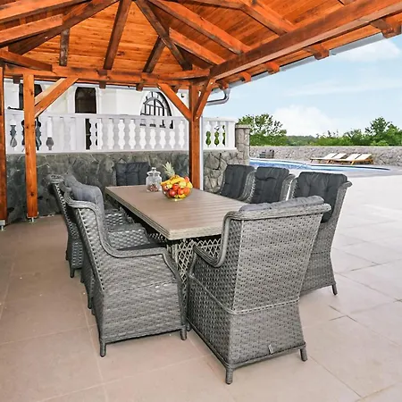 Pet Friendly In With Sauna