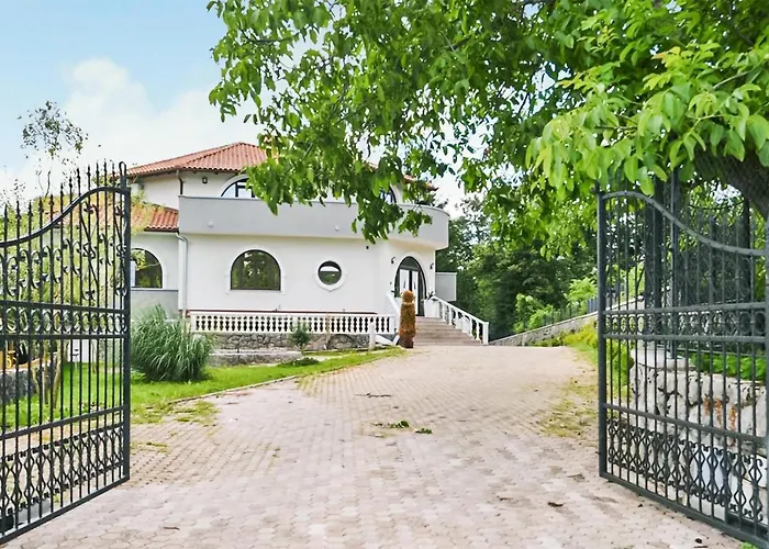 Σπίτι διακοπών Pet Friendly In With Sauna *